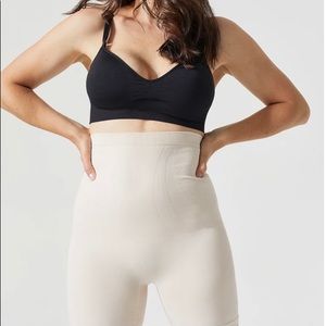 BLANQI postpartum belly support biker girl shorts